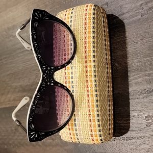 Anthropologie Ett:twa Lilja Black White Lace Design Sunglasses